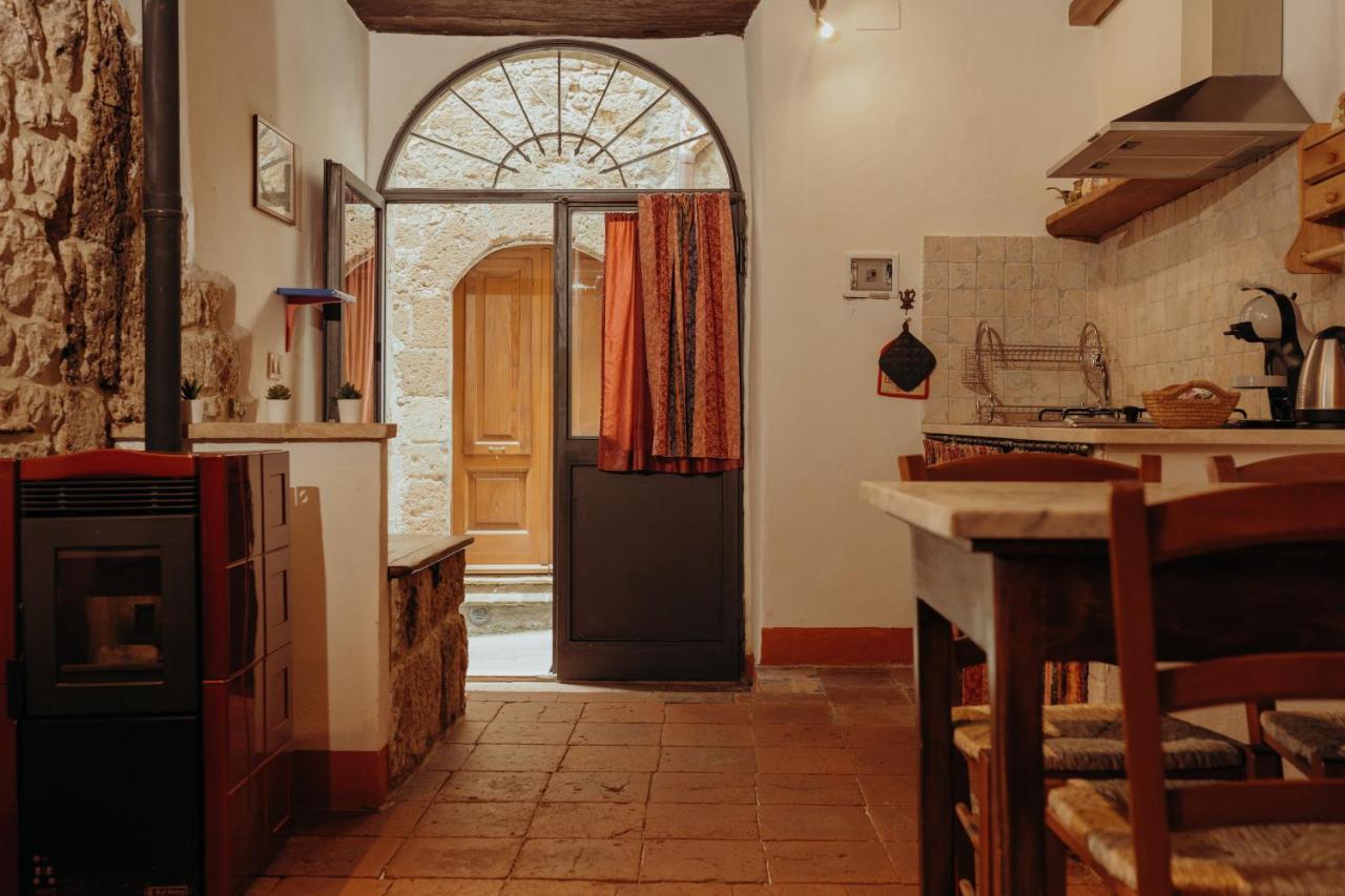 Dolce Vita Assedio Pitigliano Exteriör bild